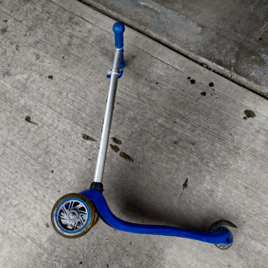 GLOBBER Scooter