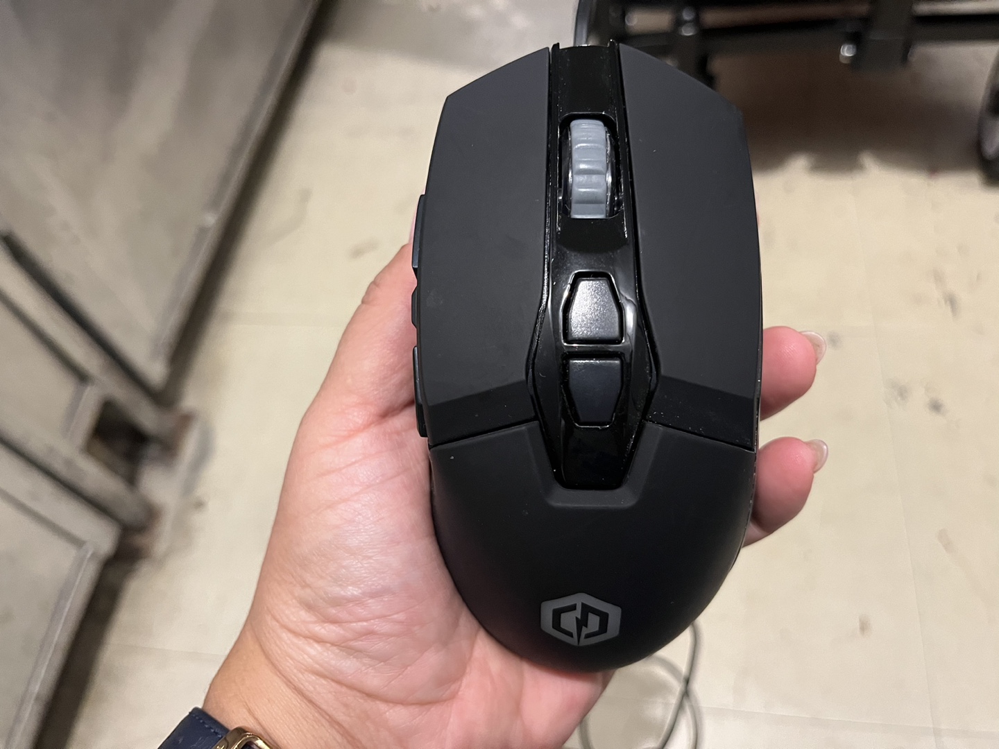 gaming mouse thumbnail