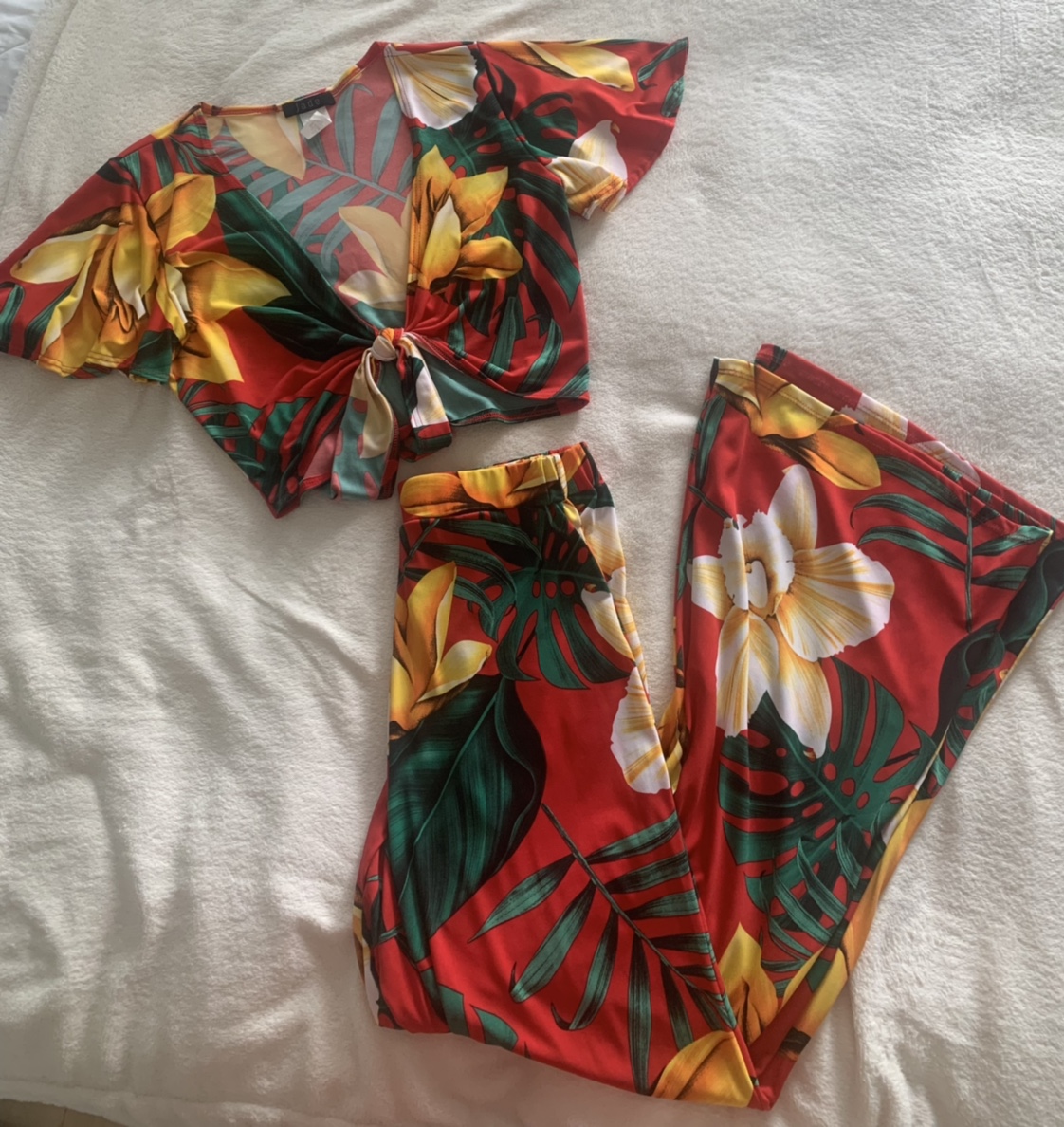 Tropical print 2 piece thumbnail