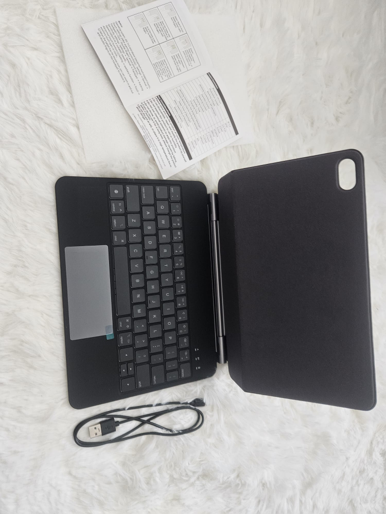 iPad keyboard  (iPad10, 10.5in model)