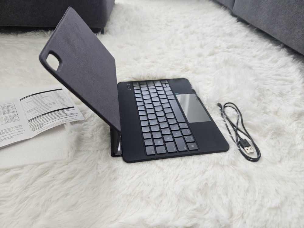 iPad keyboard  (iPad10, 10.5in model) - photo 2