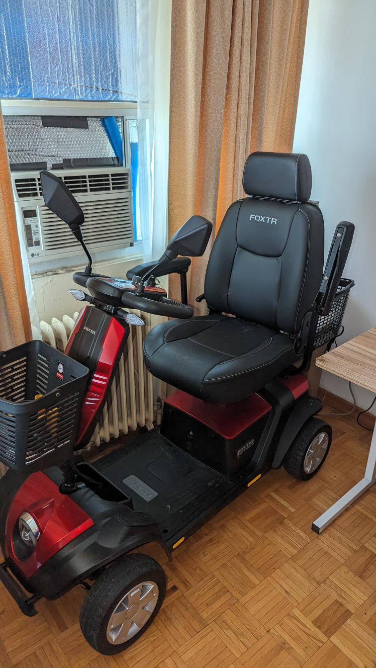 Foxtrot Mobility Scooter - photo 2