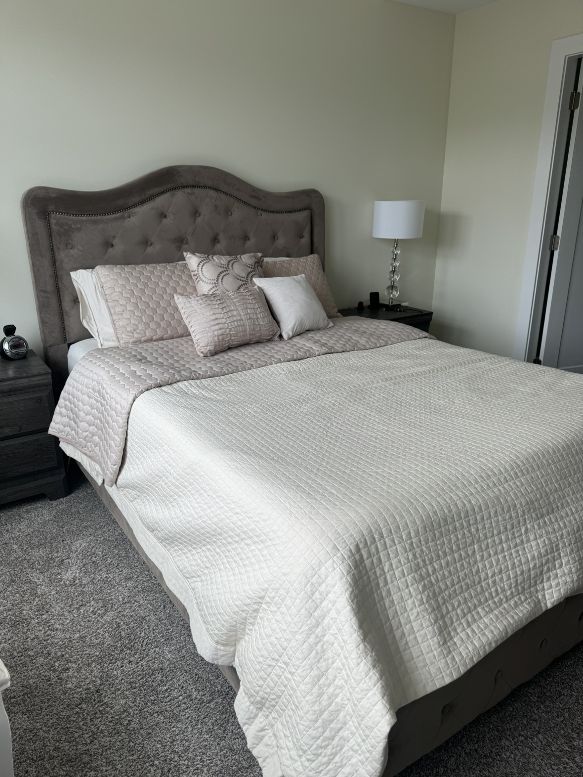 Queen Size Bed Frame - photo 5