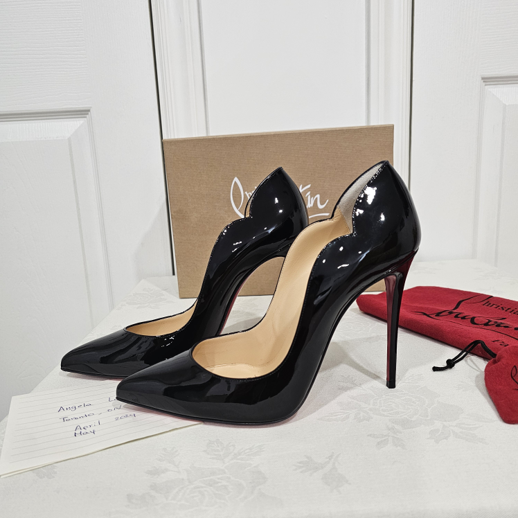 Authentic Louboutin heels image indicator(3)
