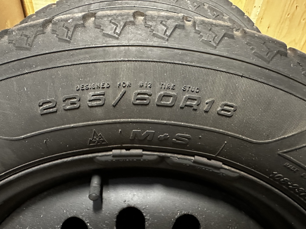 Winter Tires and Rims - 235/60 R18 - 5x114.3 - photo 3