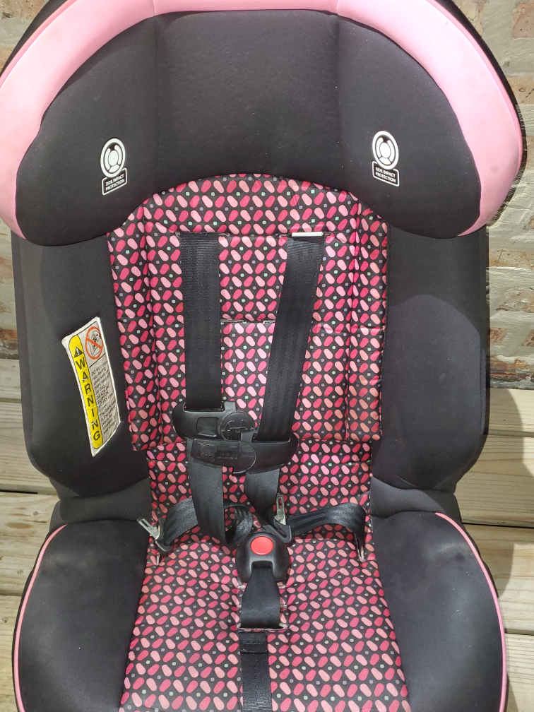 Cosco Easy Elite 3-in-1 Convertible Car Seat for girl - photo 2