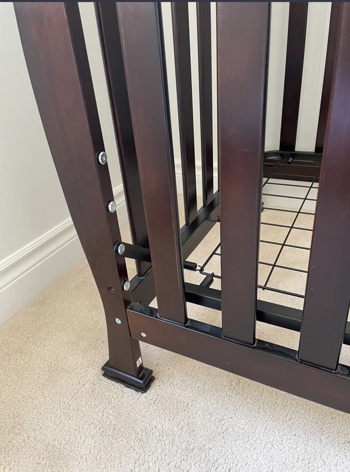 Adjustable Baby Crib - photo 3