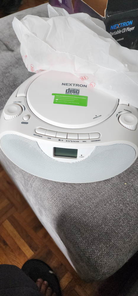 Nextron Portable Stereo CD Player Boombox with AM/ - photo 4