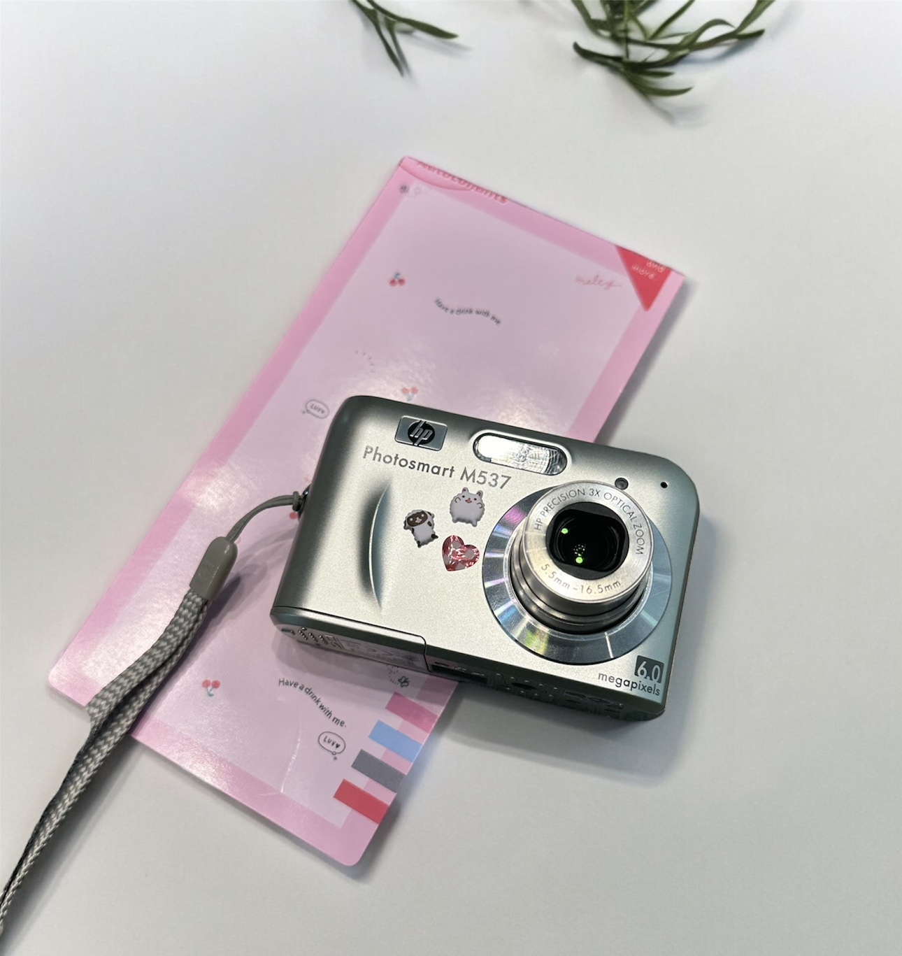 HP Photosmart M537 Digital Camera thumbnail