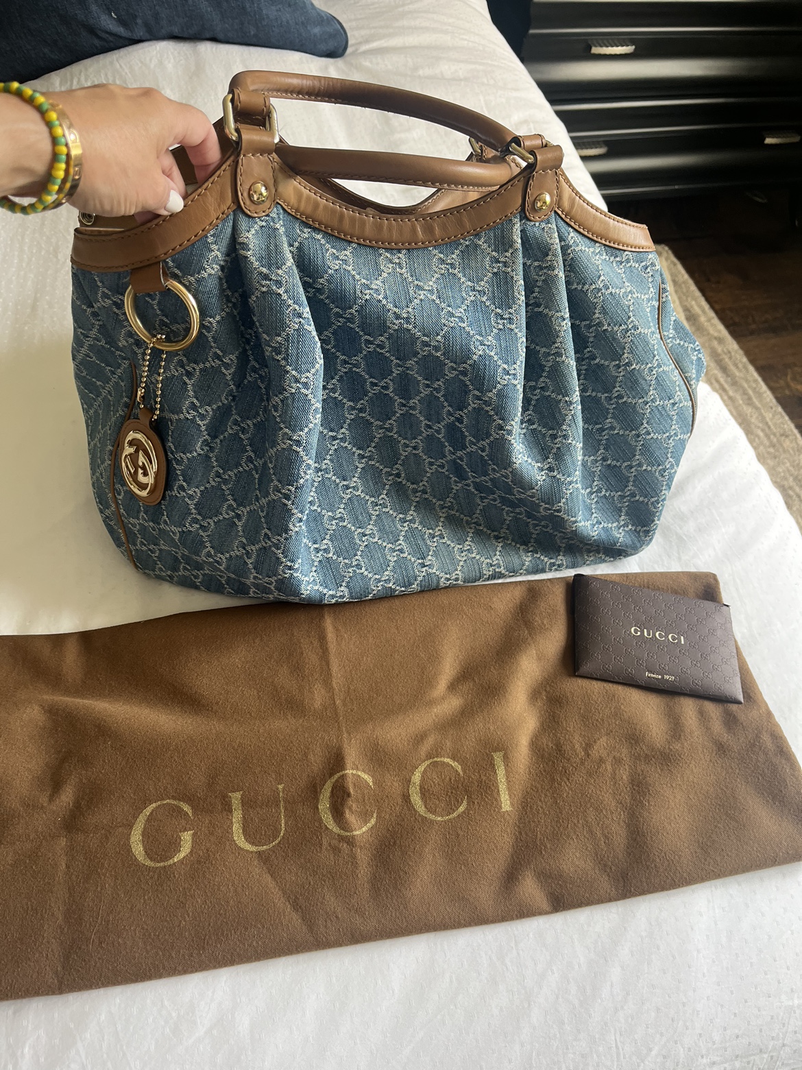 Gucci Sukey denim bag large image indicator(2)