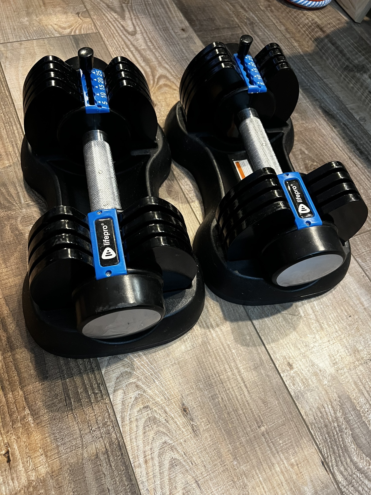 Lifepro Adjustable dumbbells - photo 3