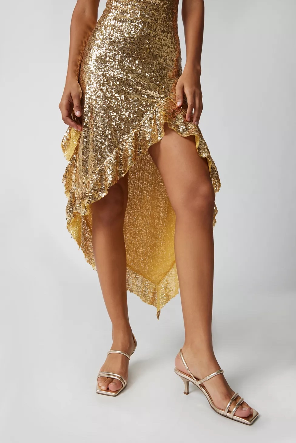 Urban Outfitters Stella Sequin Strapless Midi Dress - photo 3