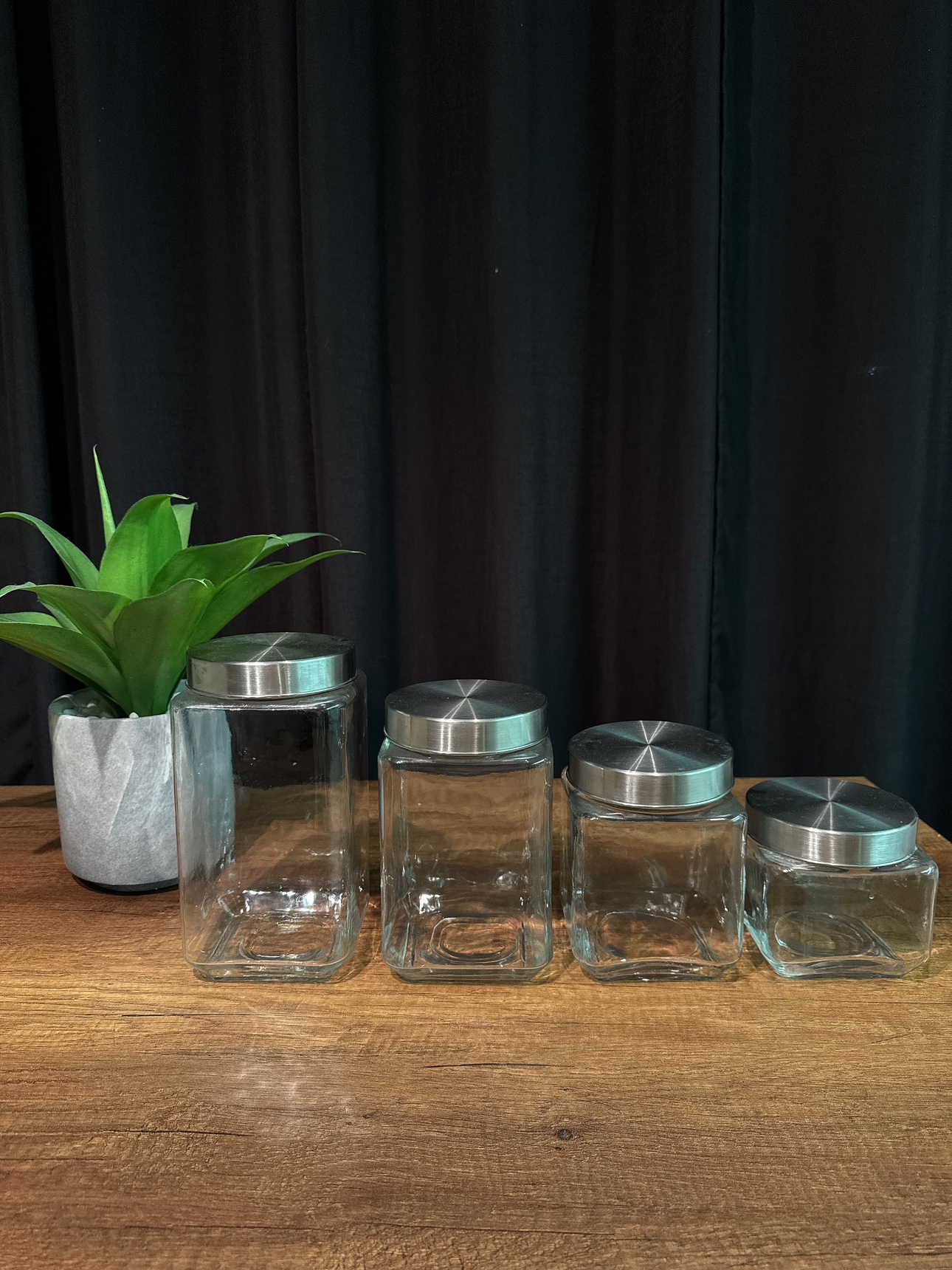 4 Glass Canister