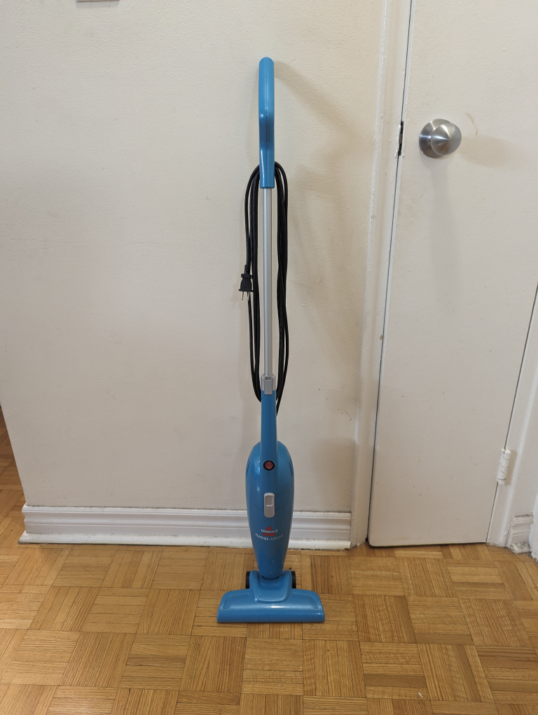 Bissell Vacuum Cleaner - photo 3