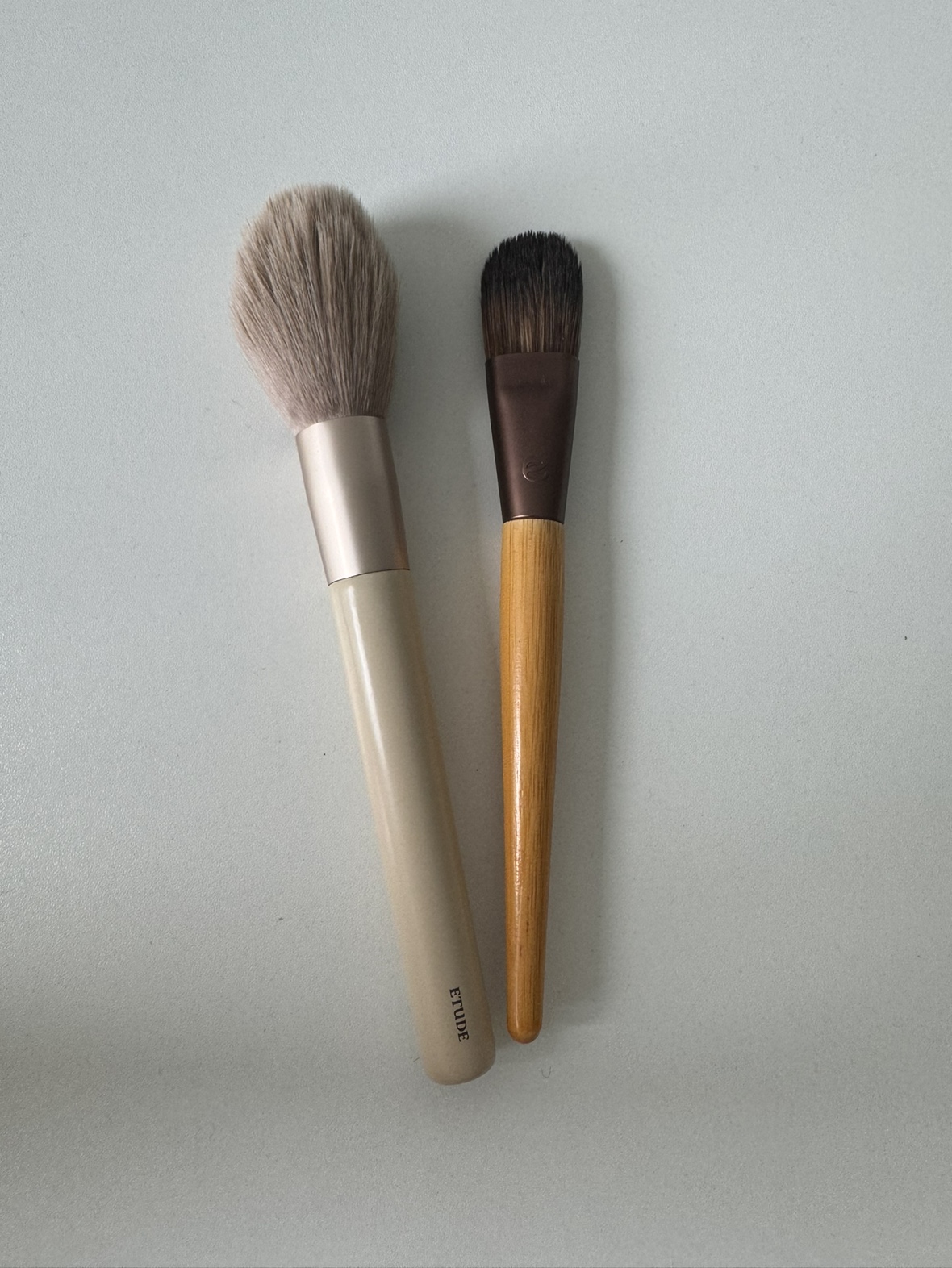 contour & foundation brush thumbnail