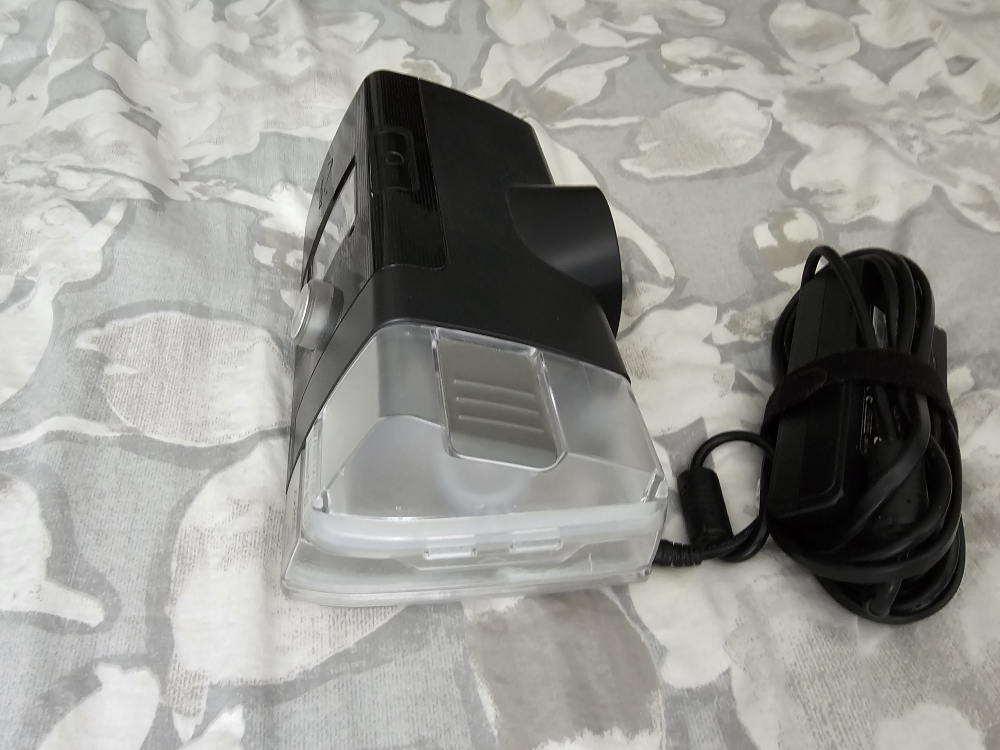 The AirSense™ 10 AutoSet™ Card-to-Cloud. (Used slightly - photo 3