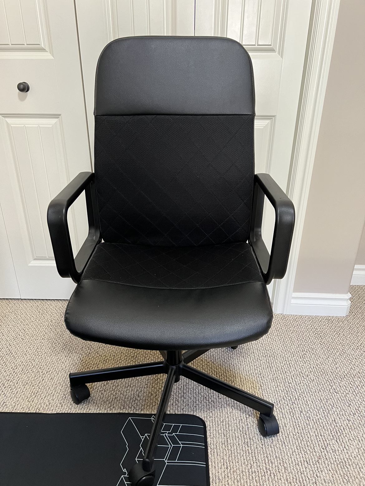 Adjustable Swivel Chair thumbnail