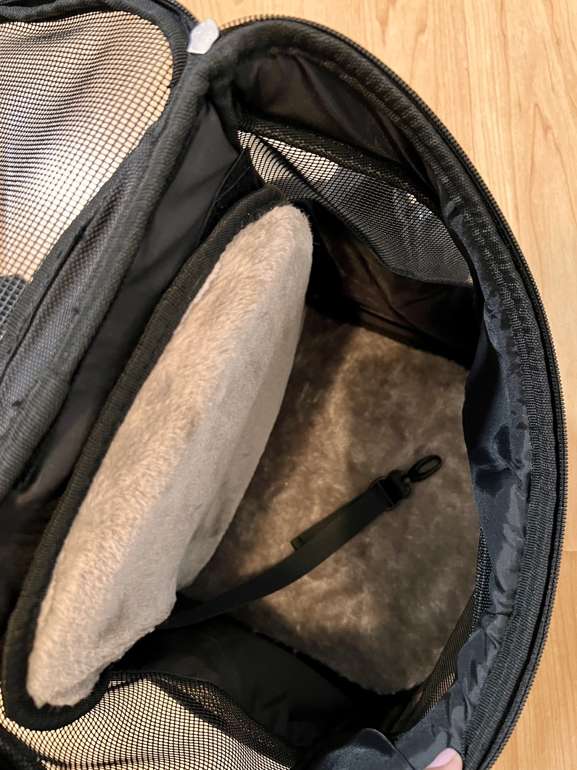 Puppy/small dog/cat backpack carrier - photo 5