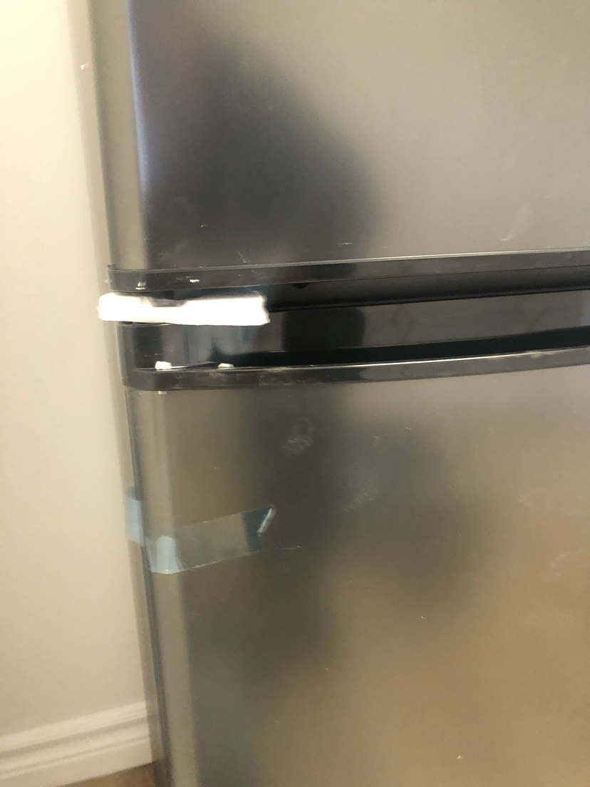 NEW  DANBY fridge - photo 2