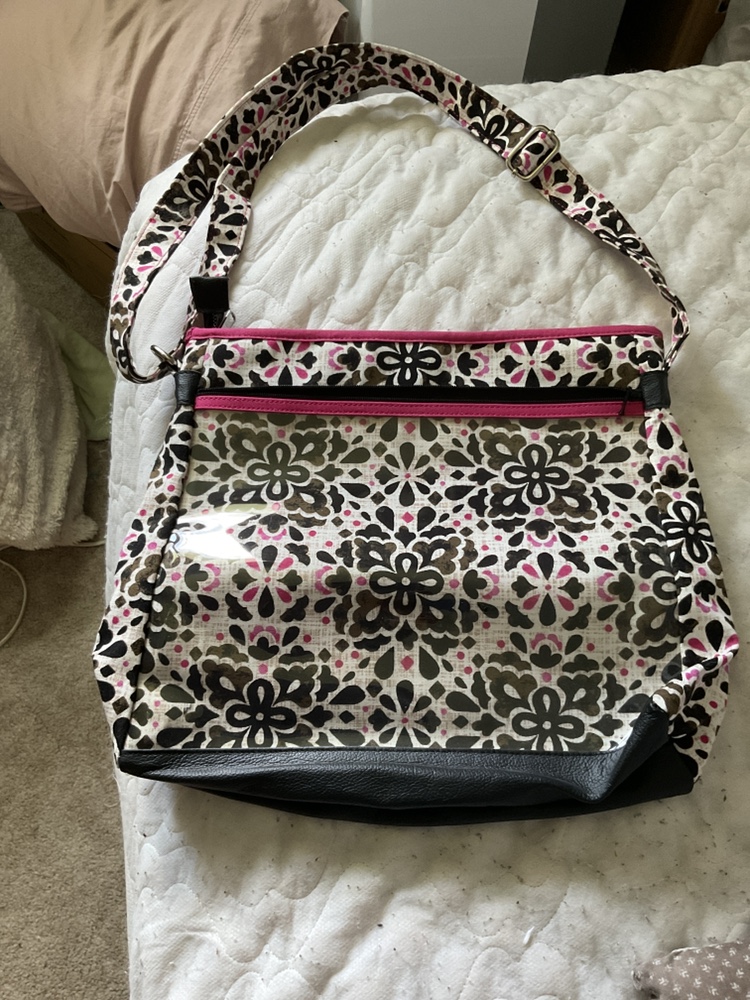 Luci Bag - over the shoulder - photo 2