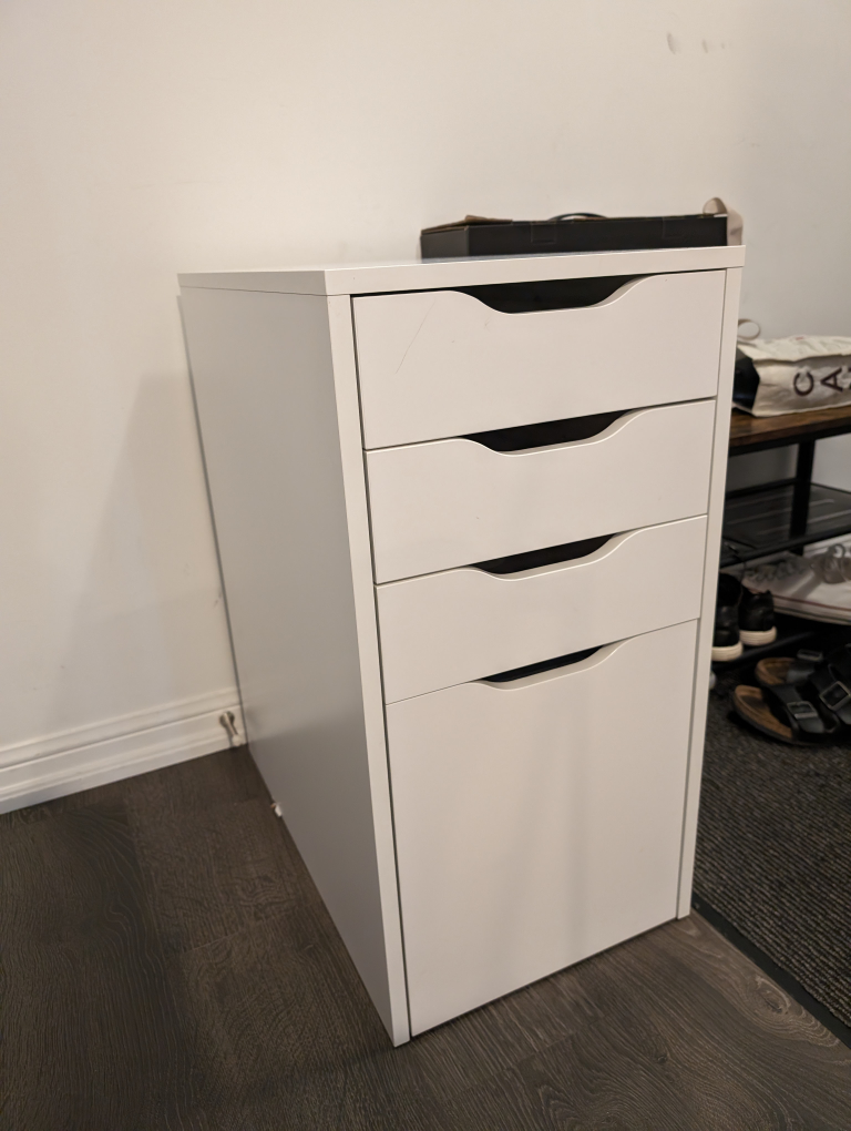 Alex Ikea