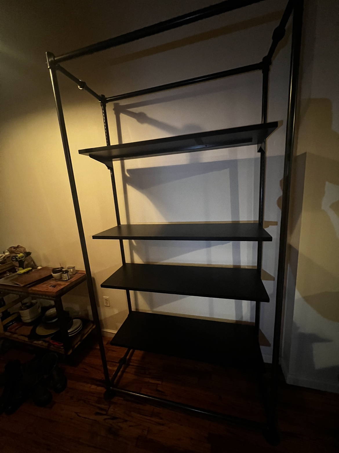 Shelving display - photo 4
