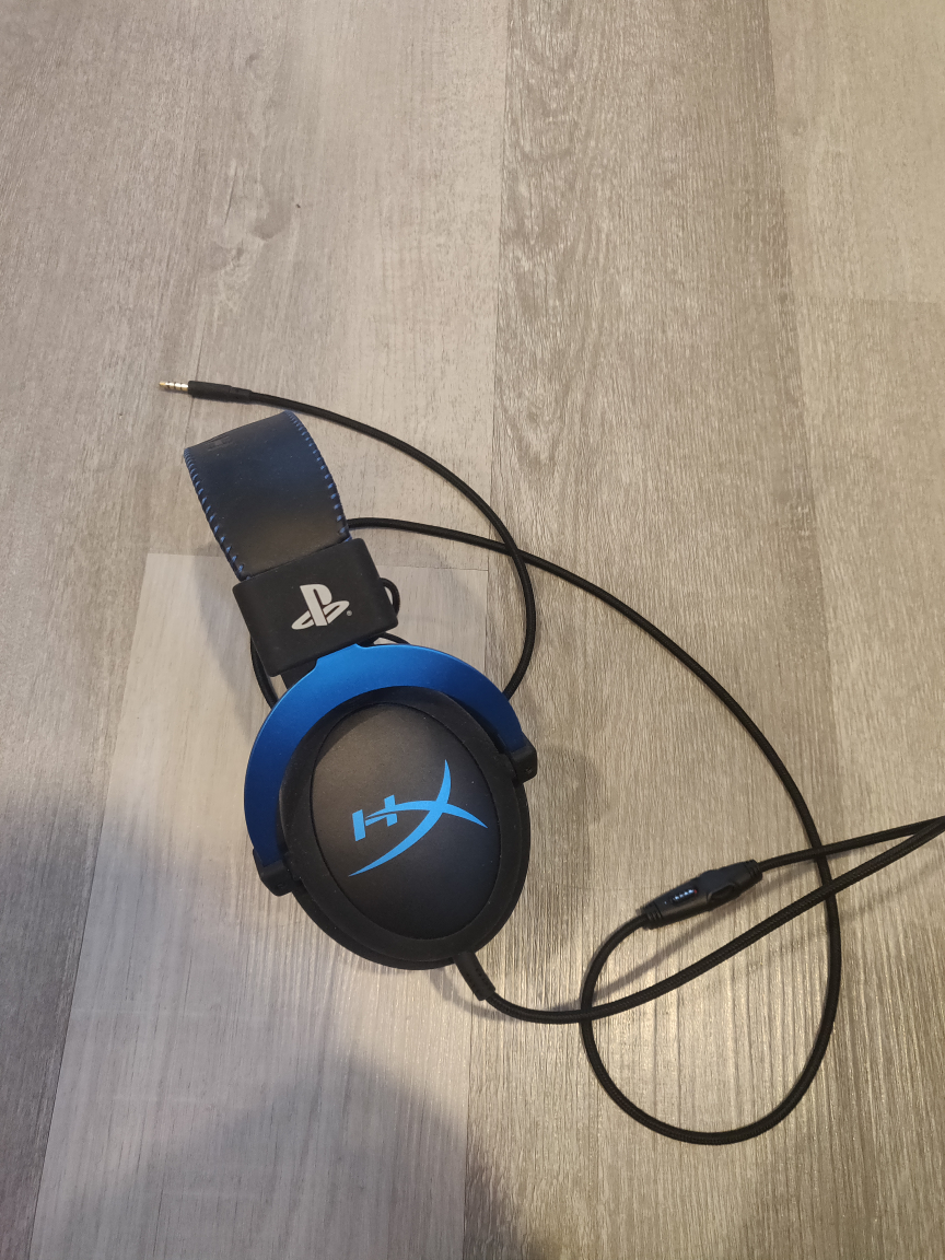 PlayStation HyperX headset