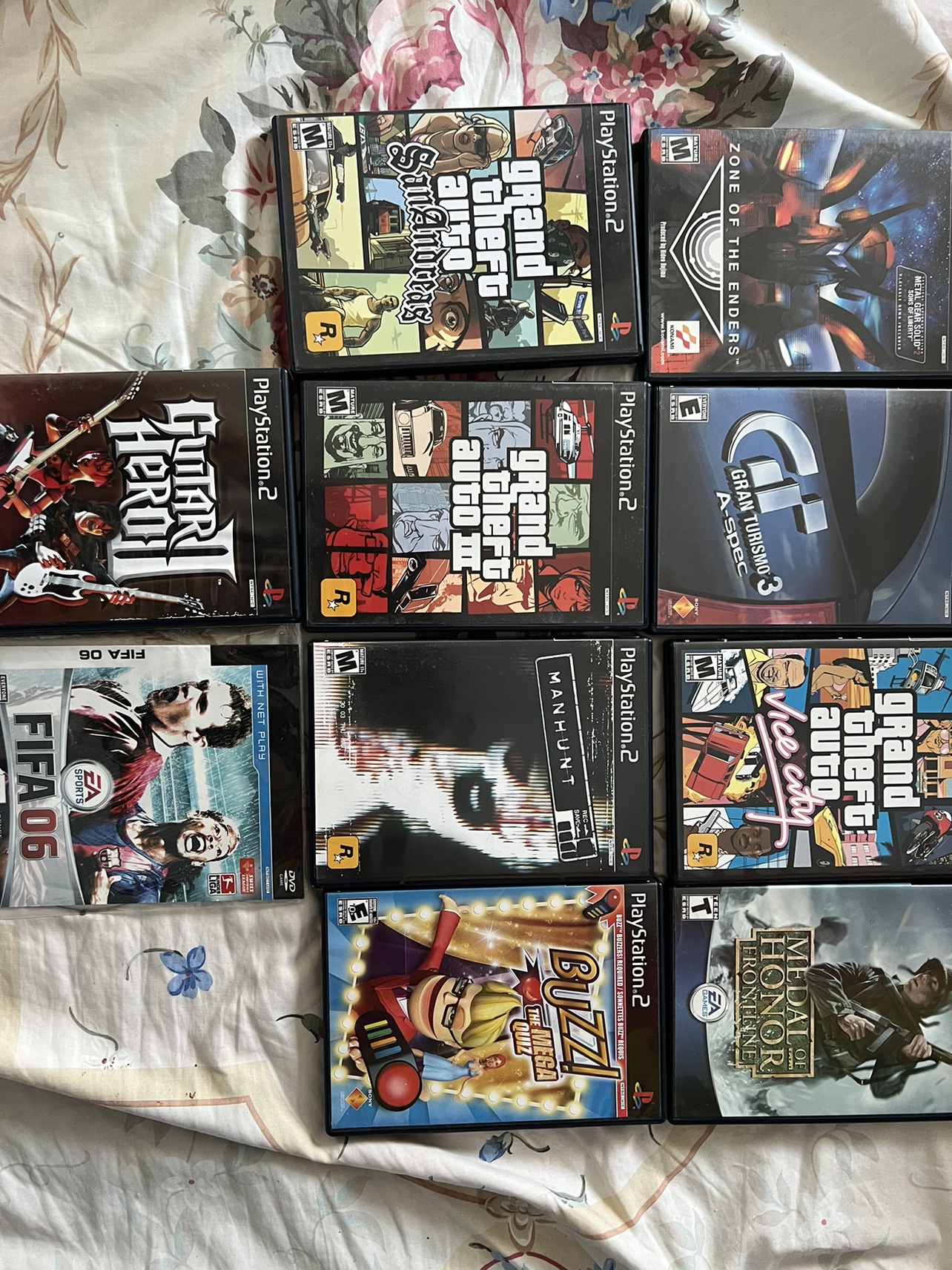 Playstation 2 + Games - photo 3