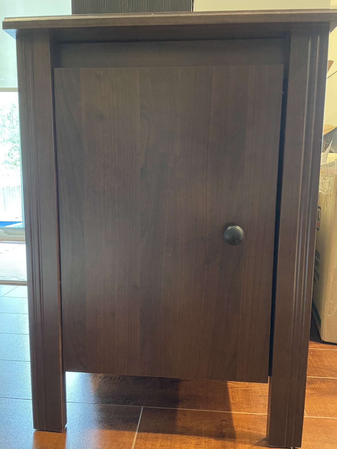 Bedside table