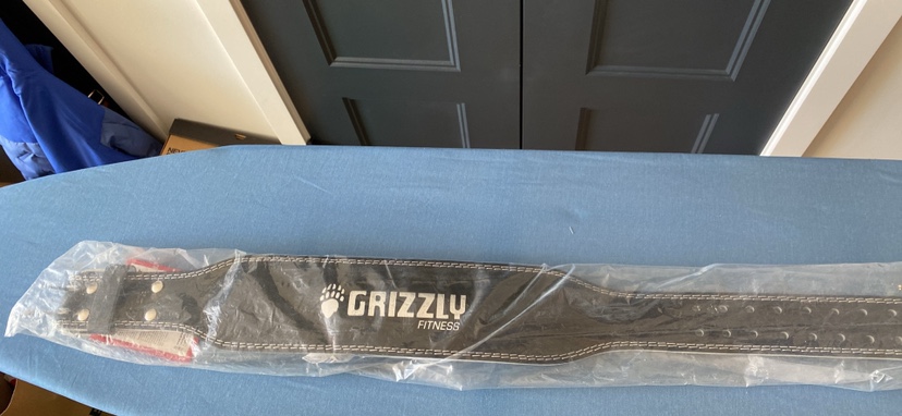 Grizzly lifting belt