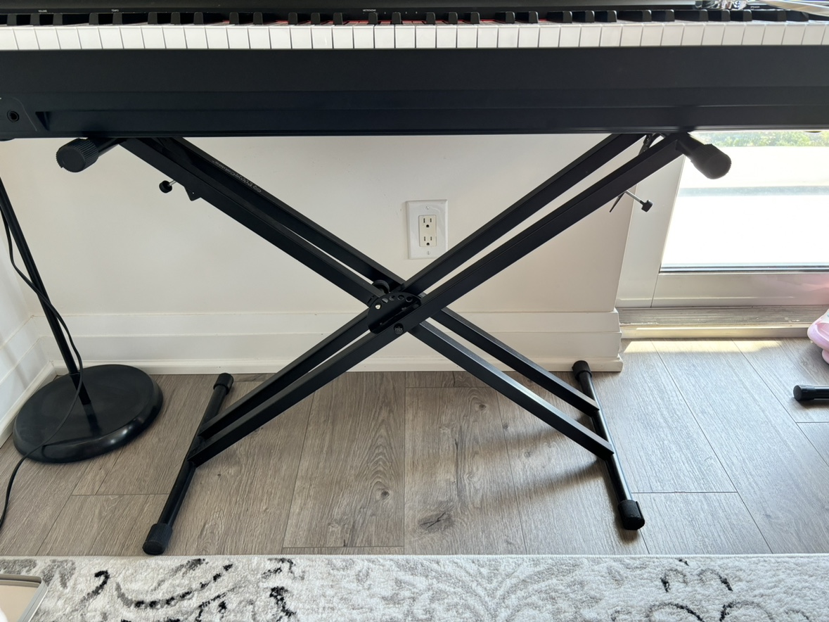 Piano/Keyboard stand