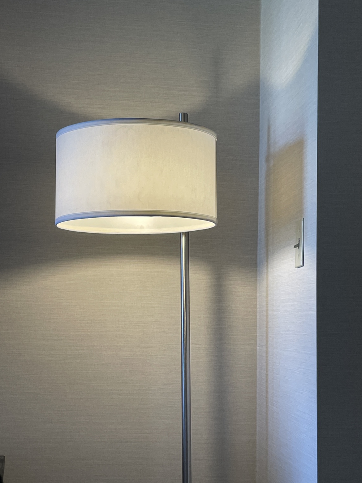 Standing lamp