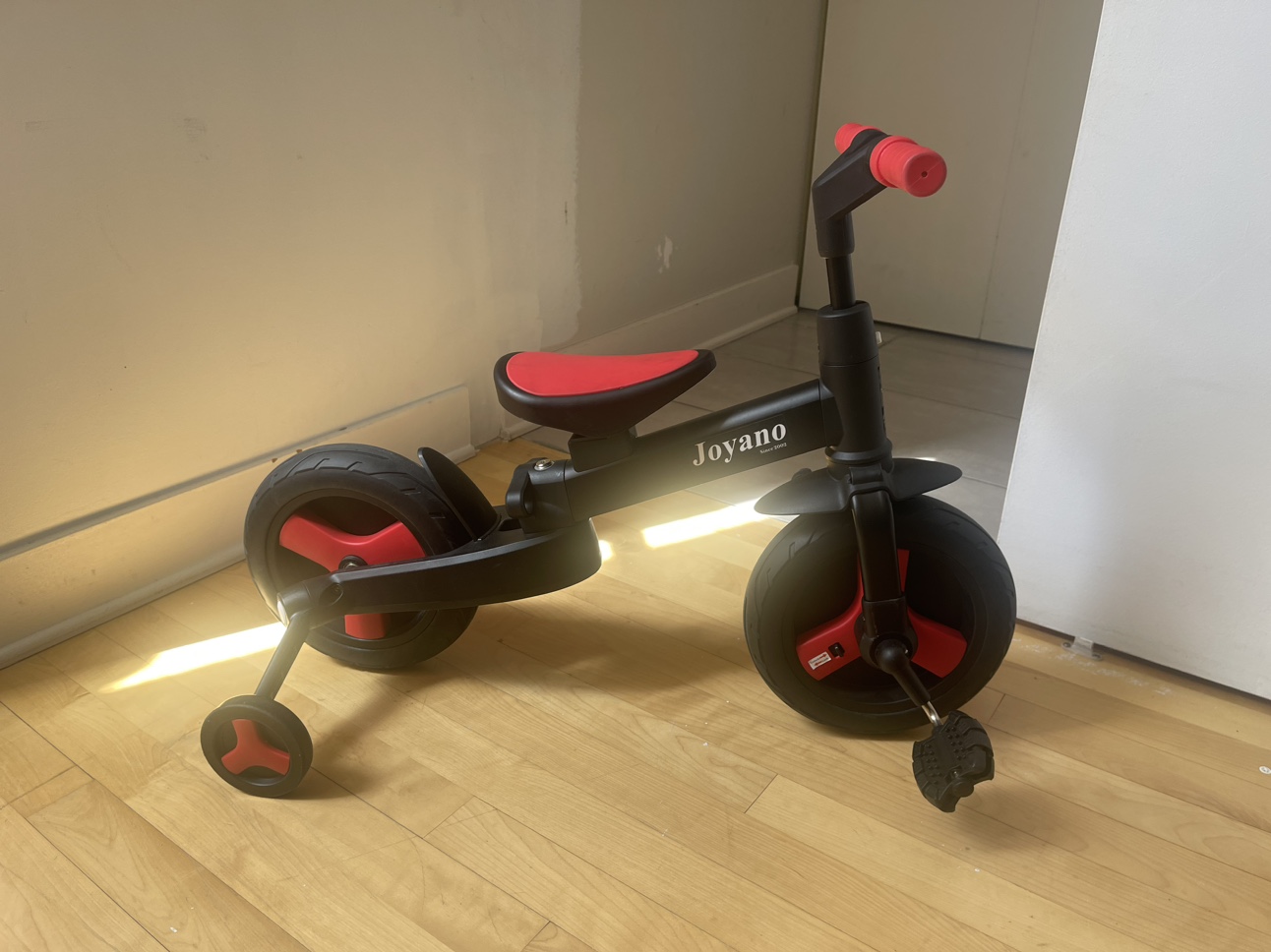 Joyano 5-in-1 Foldable Kids Tricycle (RED)
