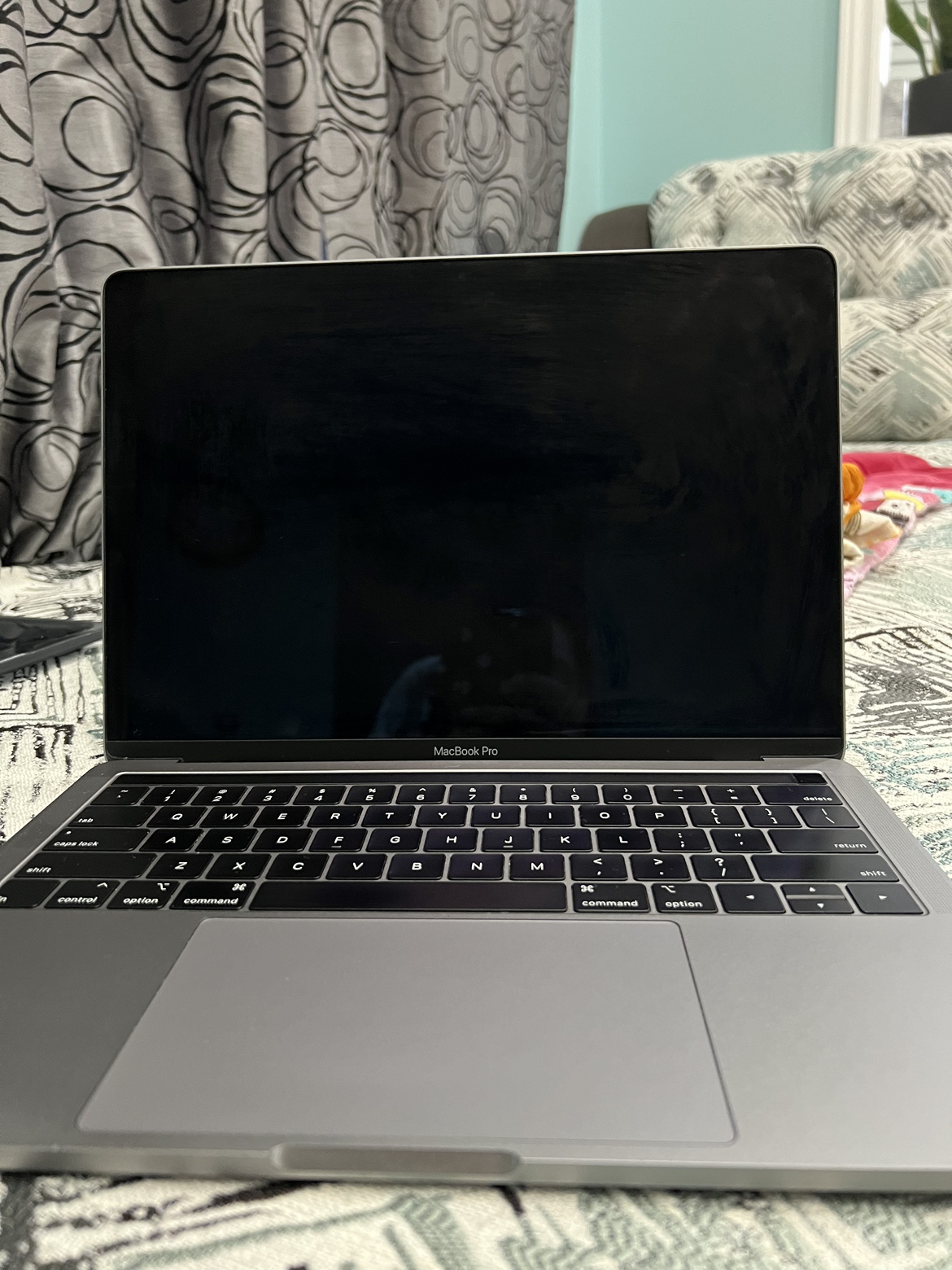 MacBook Pro 2019 with touch bar