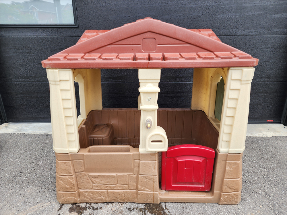 Children's play house