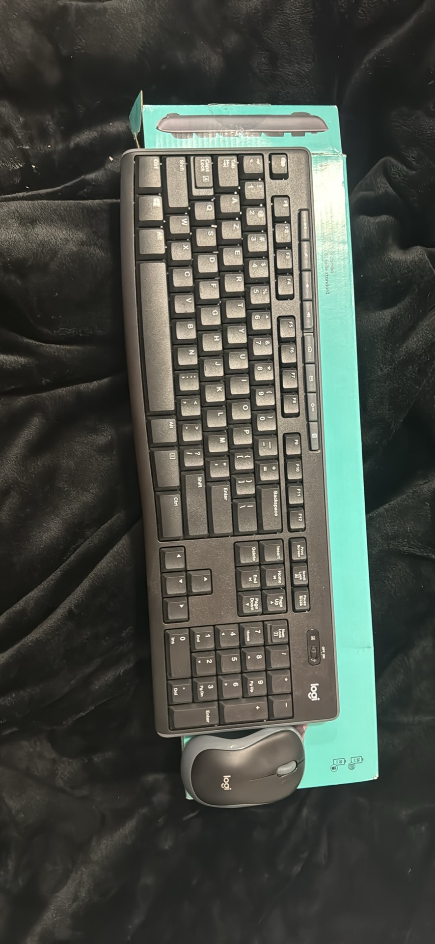 Logitech MK270 mouse and keyboard combo