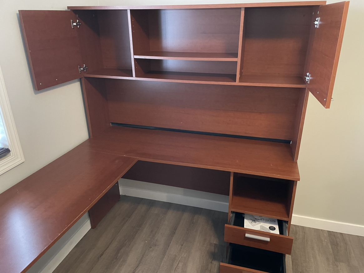 Desk with hutch, two workspaces and drawers - photo 4