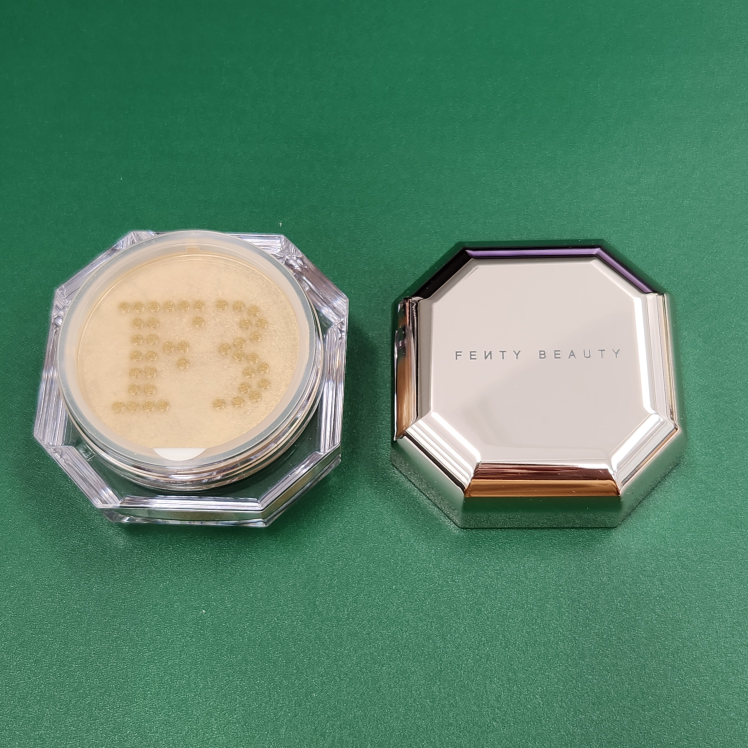 Fenty Beauty fairy bomb shimmer powder 24 kray - photo 3