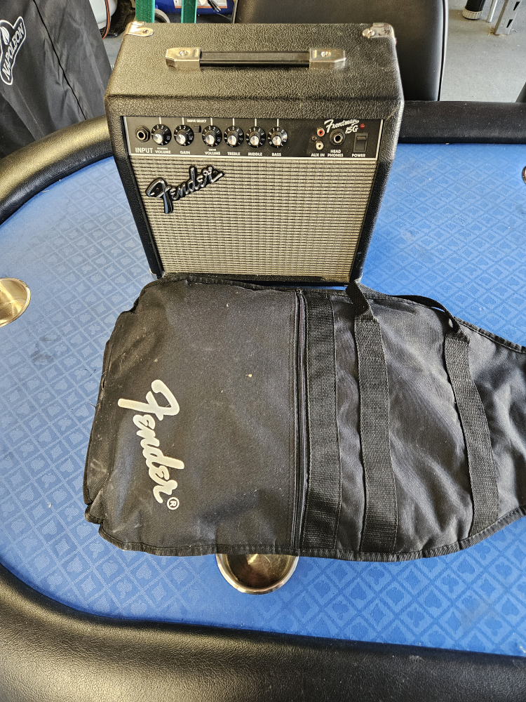 guitar- fender squire - photo 2