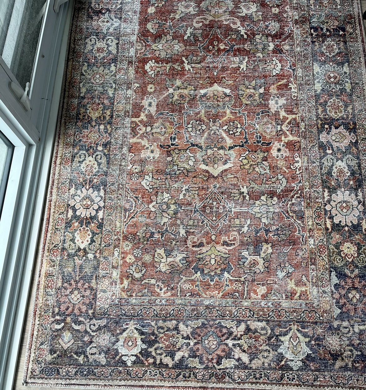 Area rug - photo 2