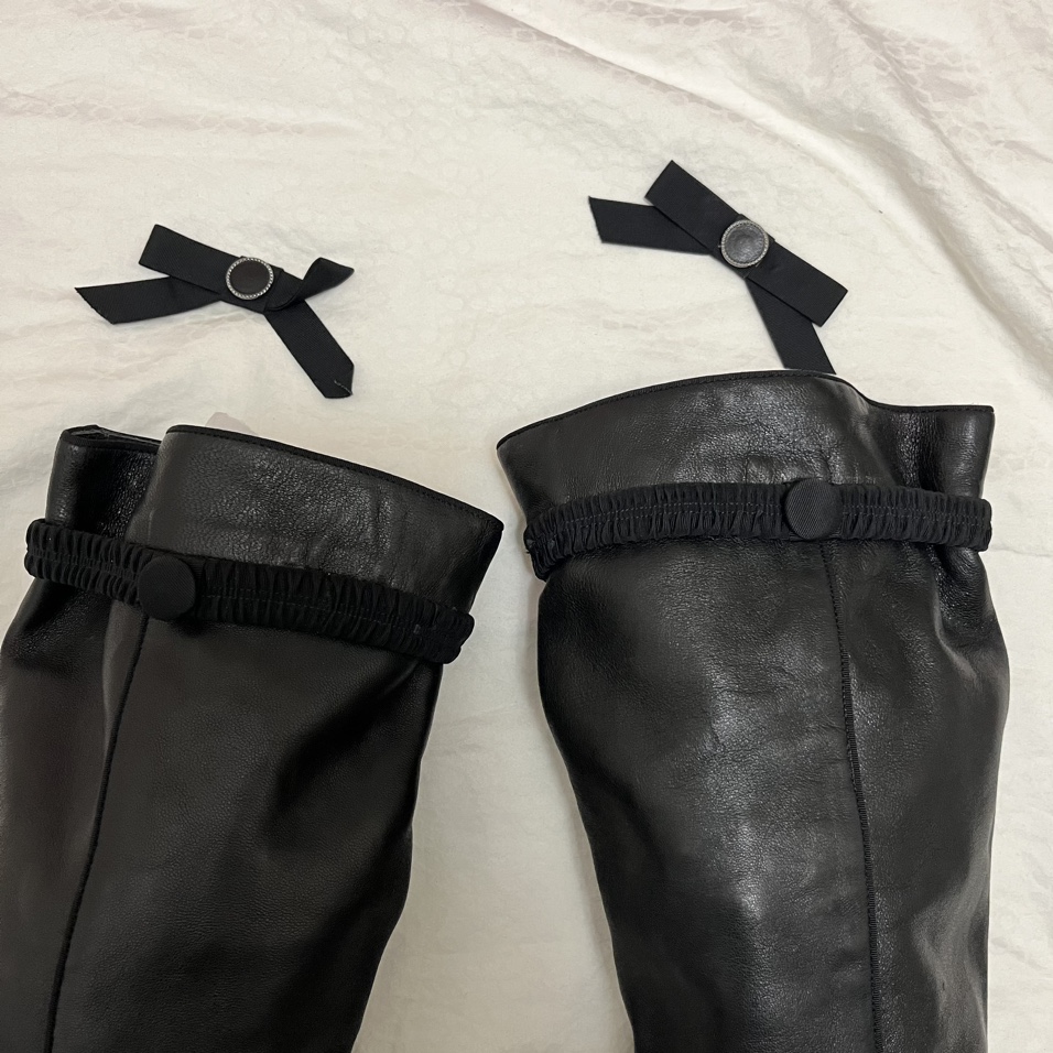 Fornarina Black Leather Boots size 39 image indicator(5)