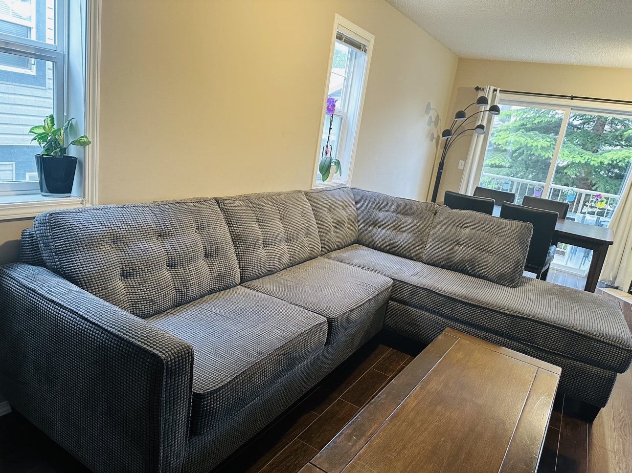 Sectional Couch - photo 2