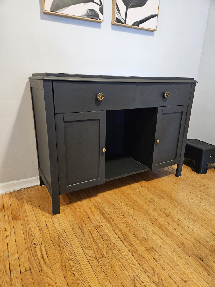 sideboard/ storage & display unit