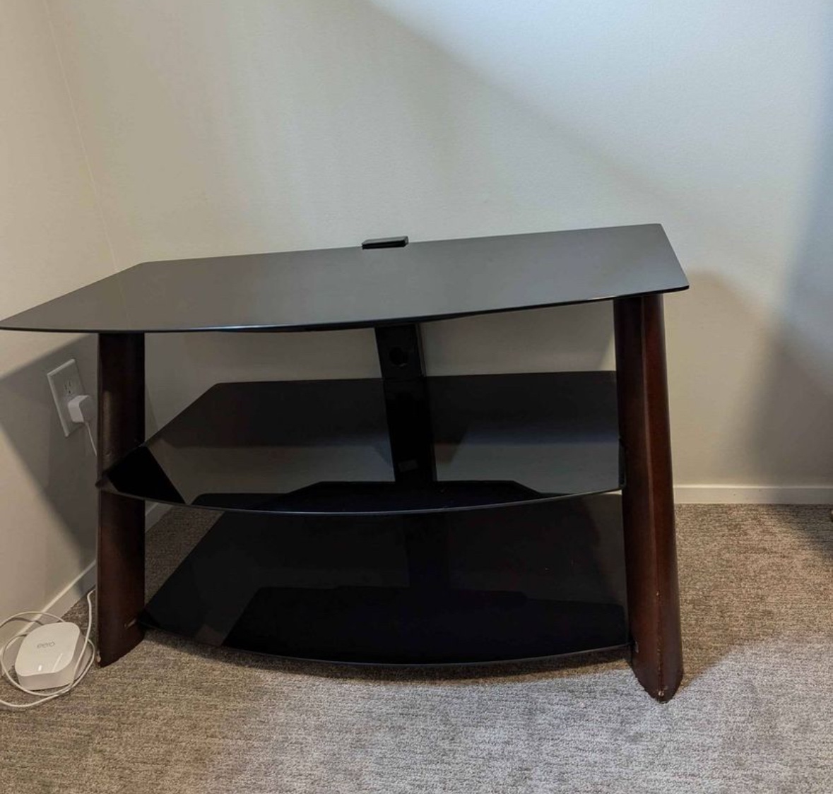 tv stand - photo 2
