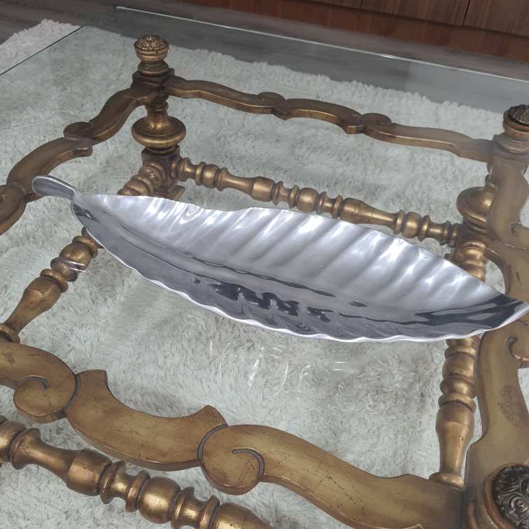 Aluminum Decorative Leaf Platter
