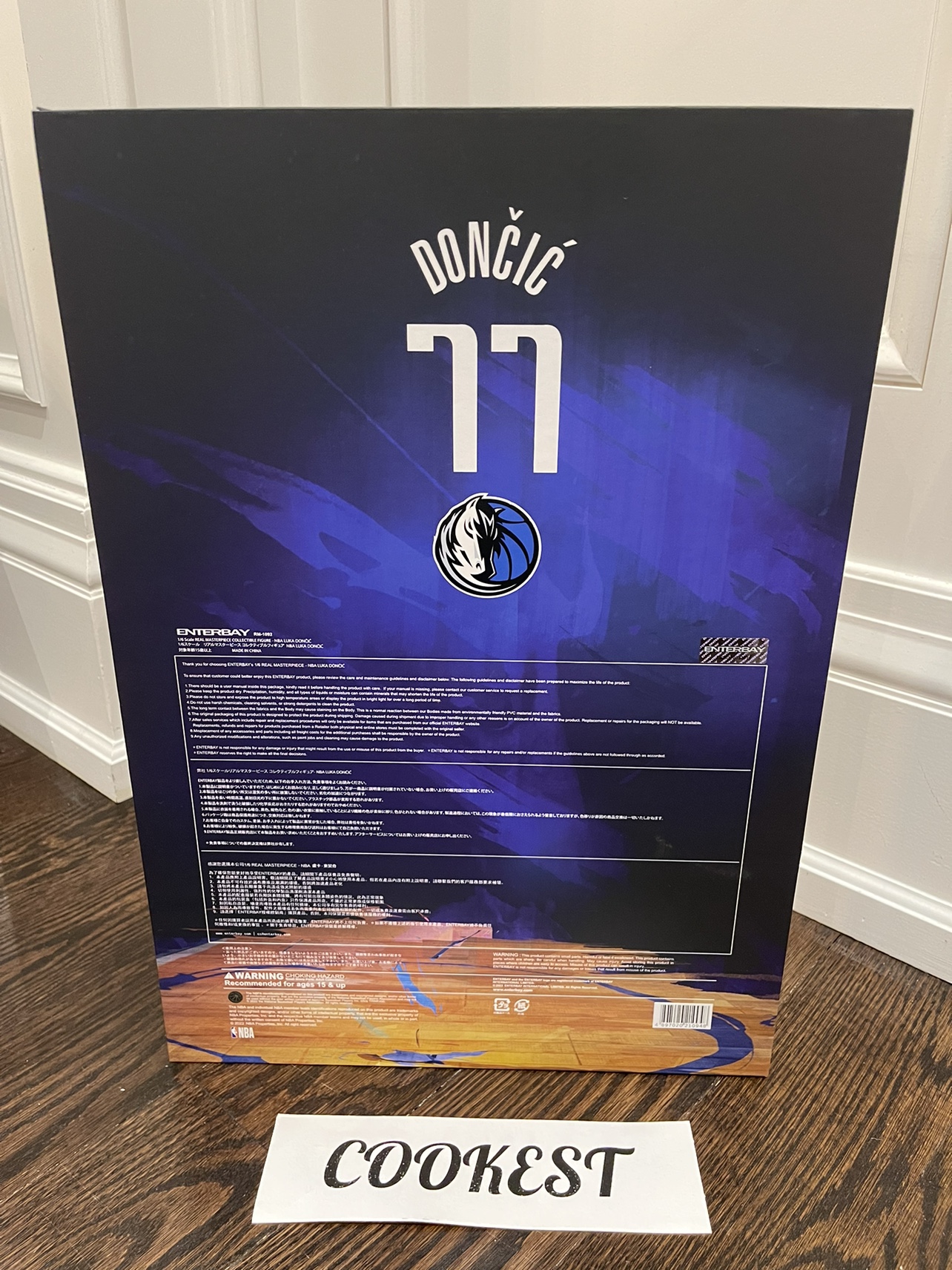 Enterbay Luka Doncic 1/6 NBA Collection Action Figure Dallas image indicator(6)