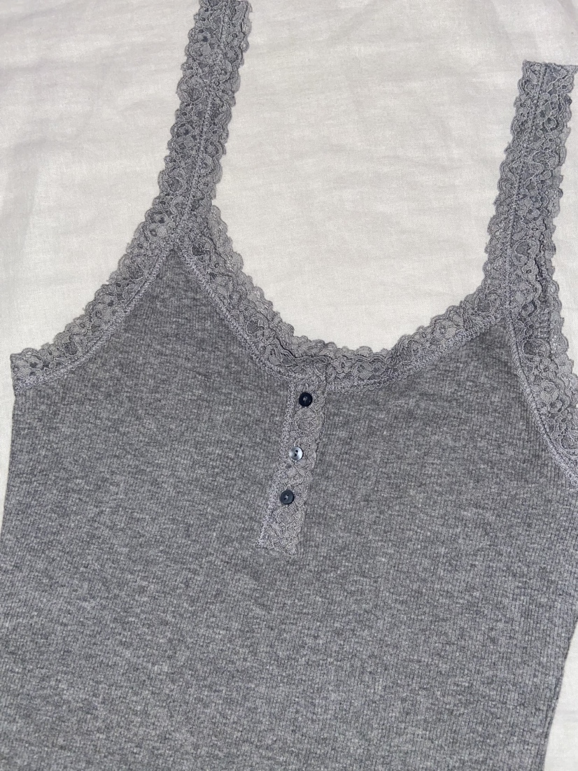 Abercrombie & Fitch Tank thumbnail