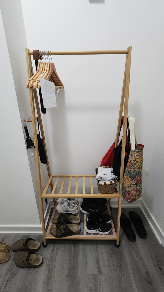 shoe rack with coat hanger - photo 2