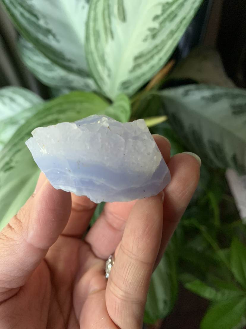 Blue lace agate specimen (a) | crystal image indicator(2)