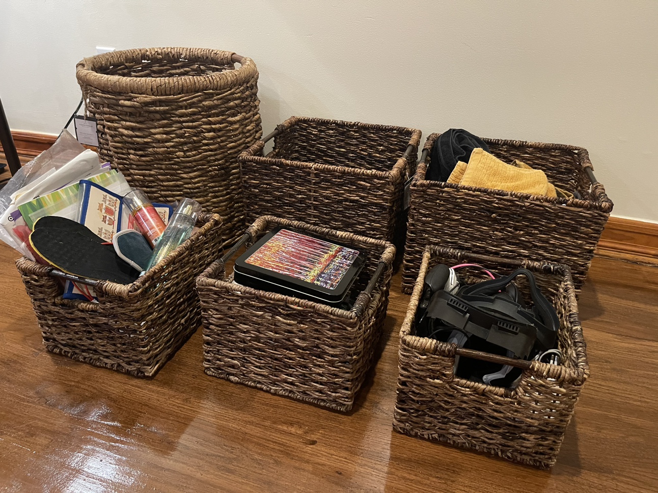 Woven baskets set of 6